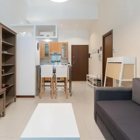Italianway Easy - Pisino 5 * Milán